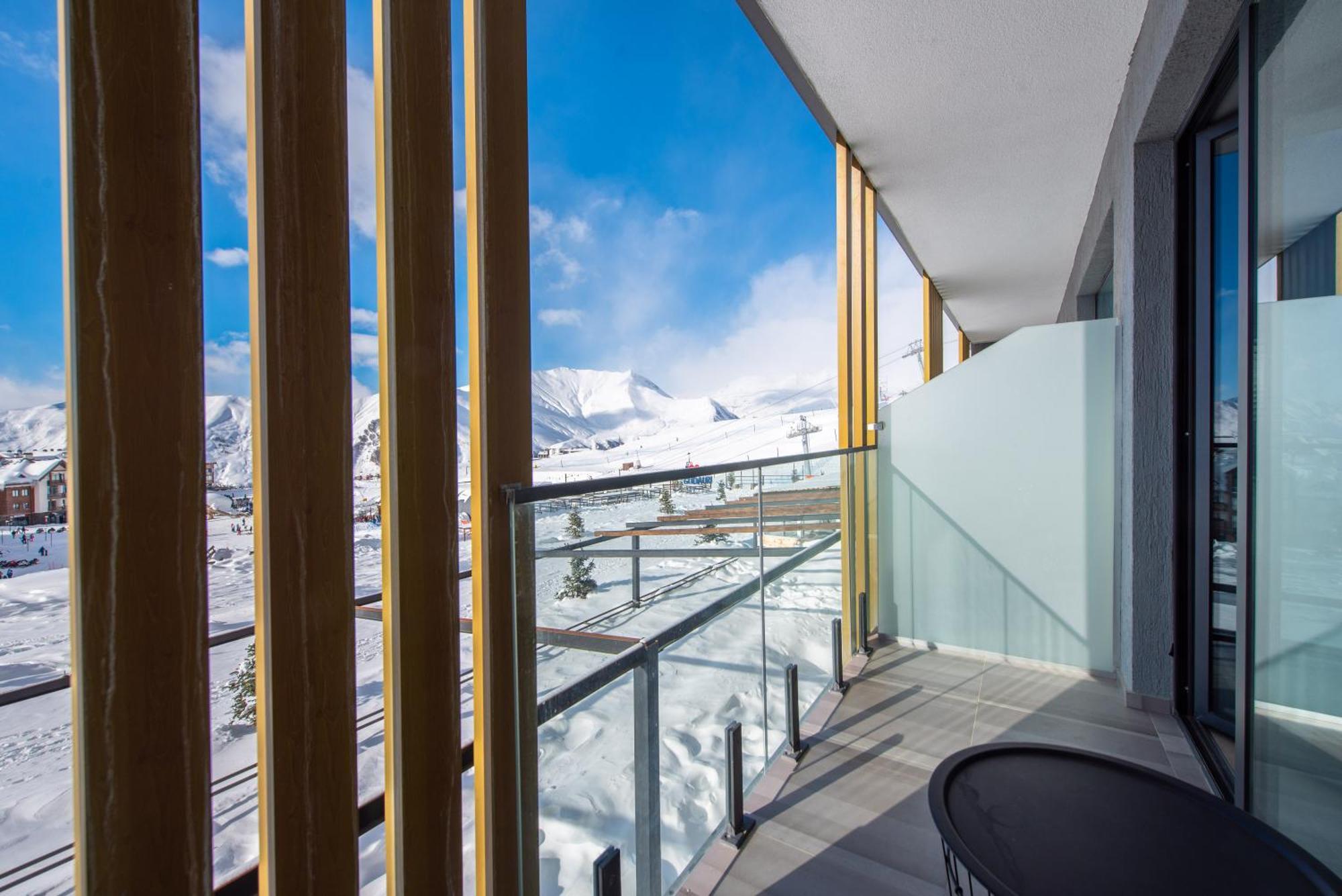 Go Gudauri Apartments Luaran gambar