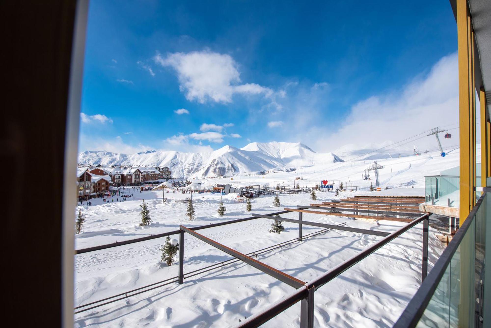 Go Gudauri Apartments Luaran gambar